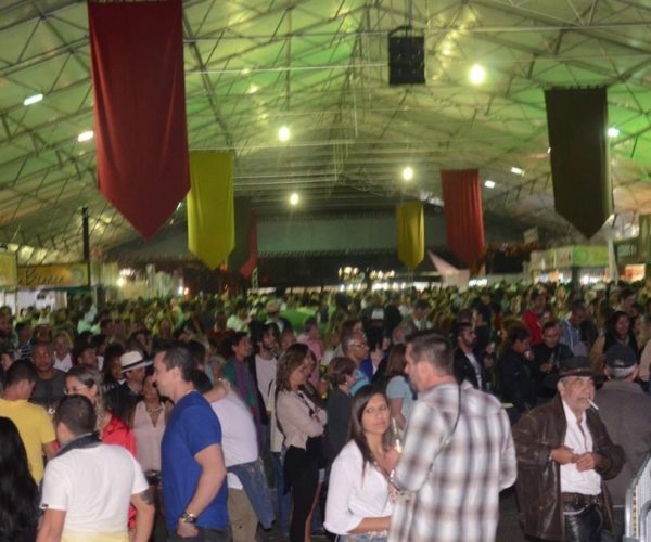 festival-da-cachaca-de-paraty-1024x679