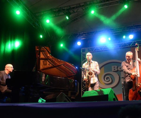 shows-bourbon-festival-paraty-2